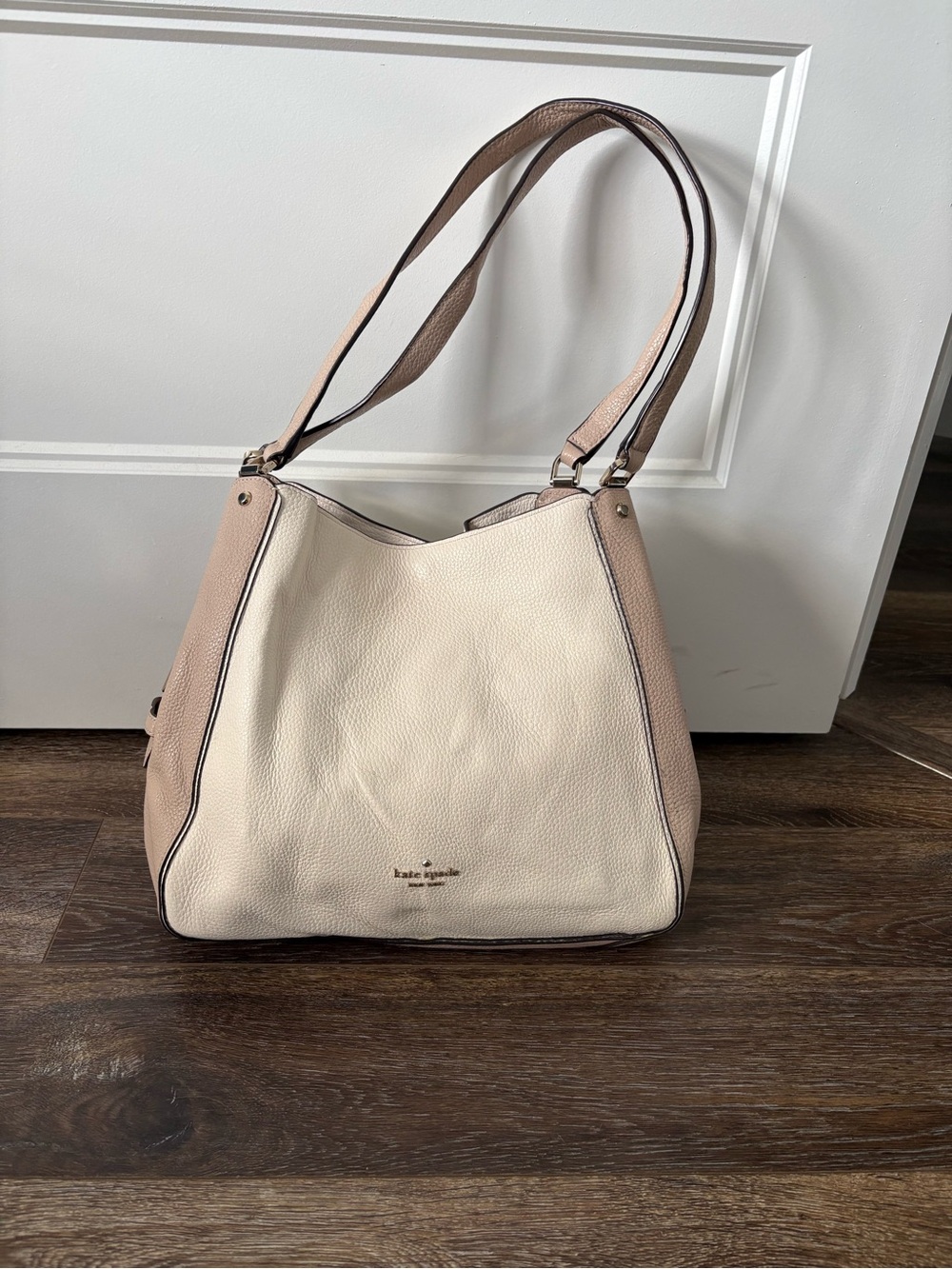 Kate Spade Leila Triple Medium Compartment Leather Shoulder Purse - Light Sand